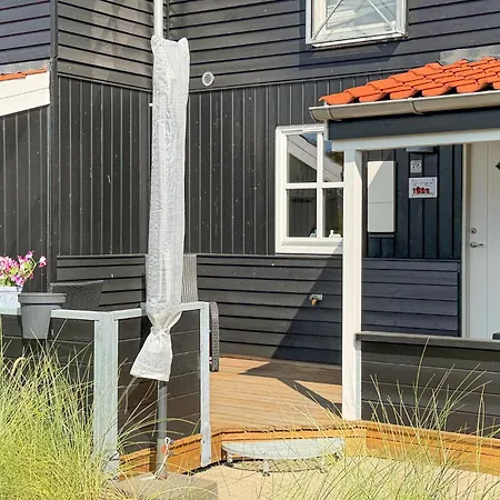 3 Bedroom Stunning In 펜션 *